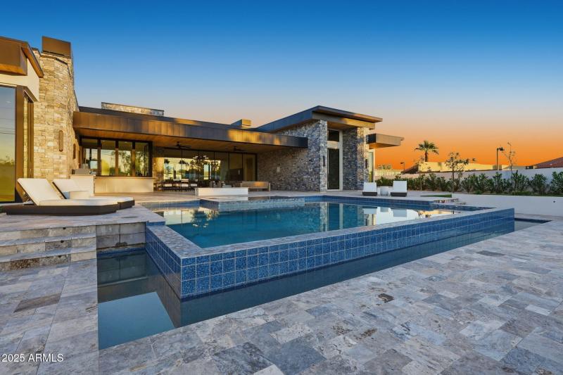 210-web-or-mls-099_ListerPros