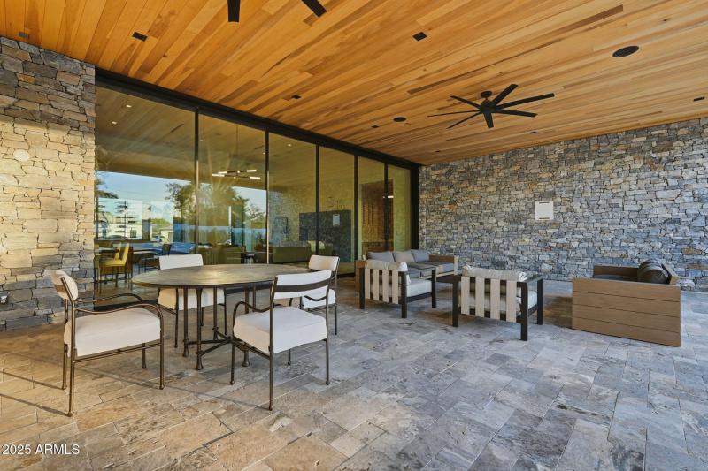 197-web-or-mls-086_ListerPros