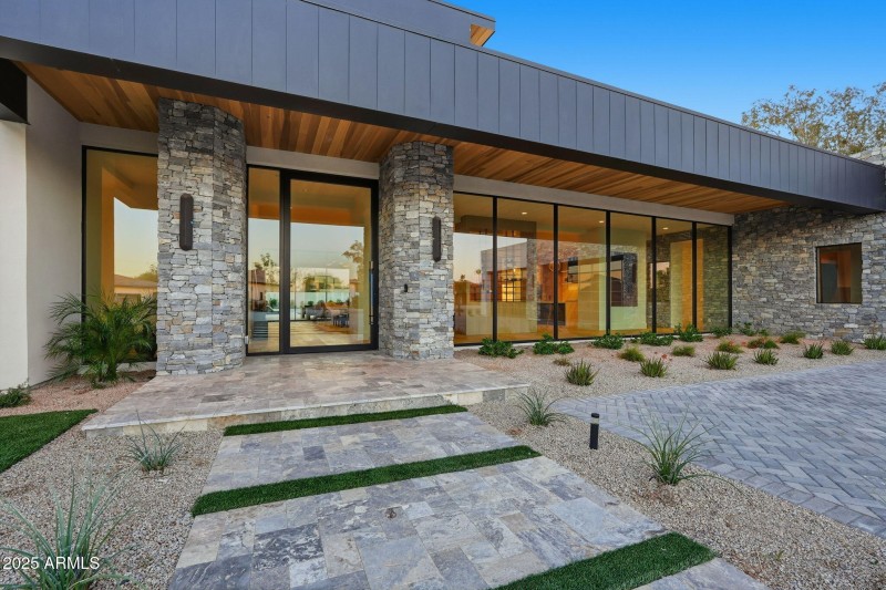 127-web-or-mls-117_ListerPros