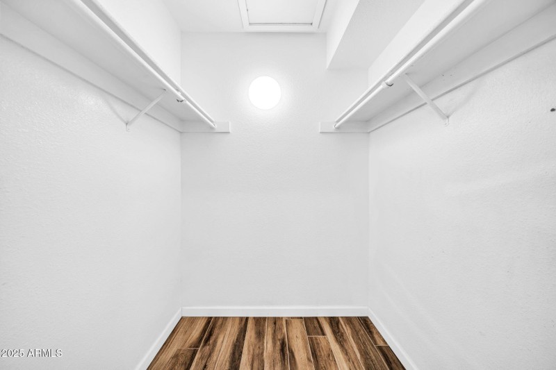 5503 W Carol Ann Way-19