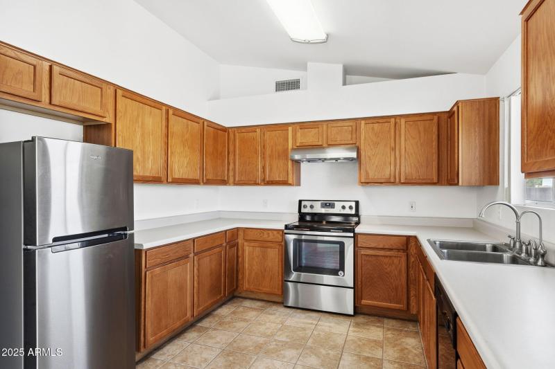 009__1722 E Sycamore Rd