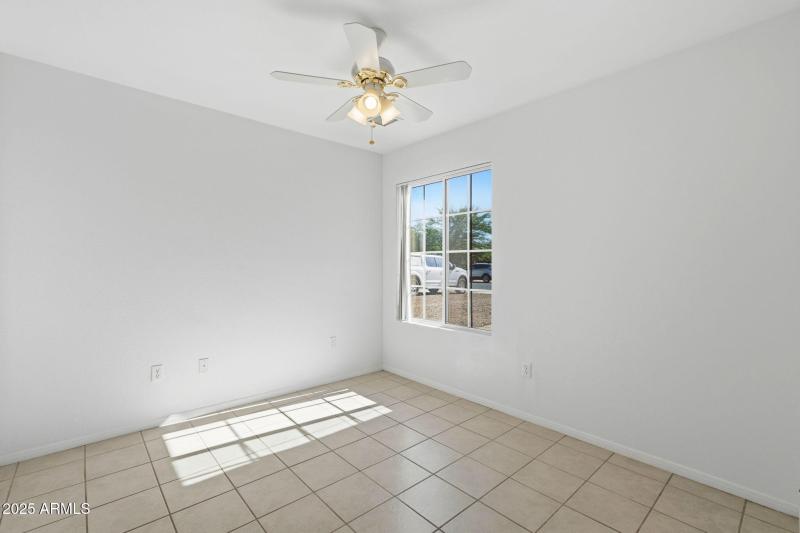 021__1722 E Sycamore Rd