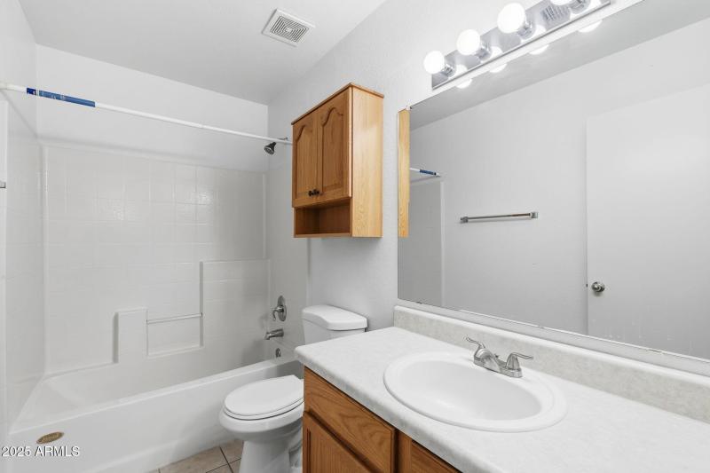 022__1722 E Sycamore Rd