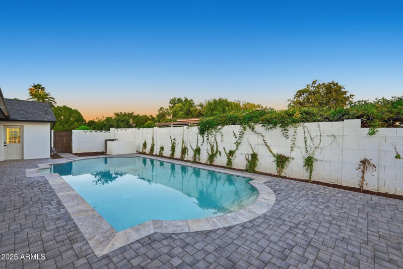 53-web-or-mls-057_ListerPros