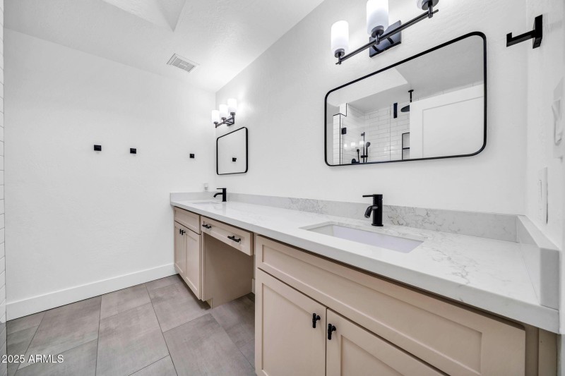 Full Bathroom - Upstairs