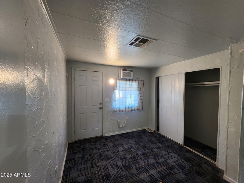 5529c829-ff32-4dd0-988b-625a91d11cb3