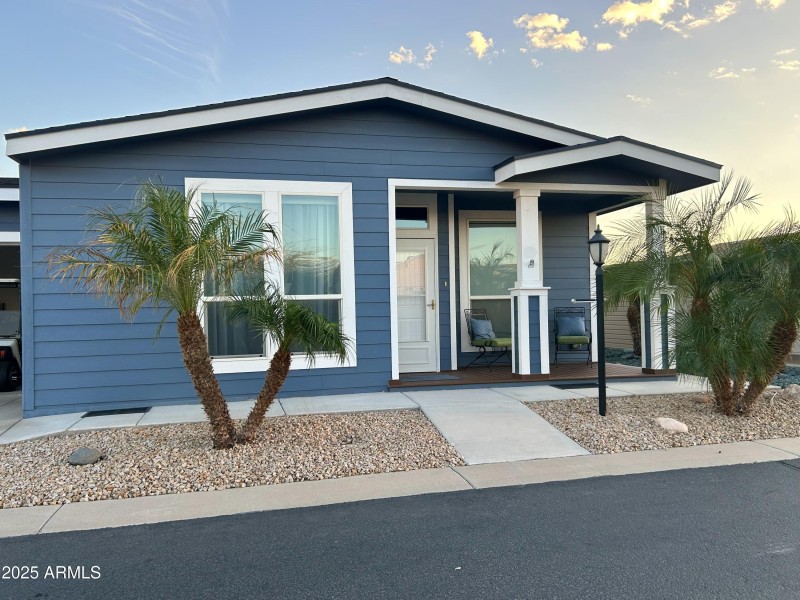 4) 64561-68fd02e9d64e4