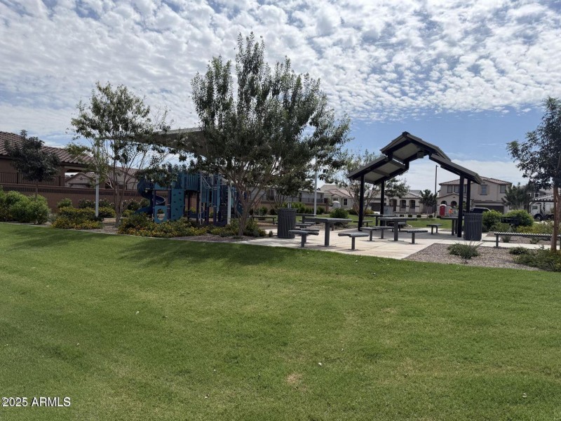 20250908003727964235000000-o