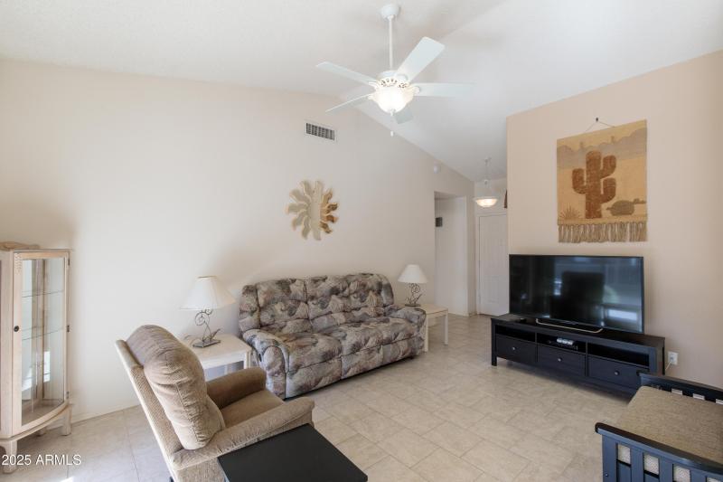 1941 E Kerby Farms Rd-5