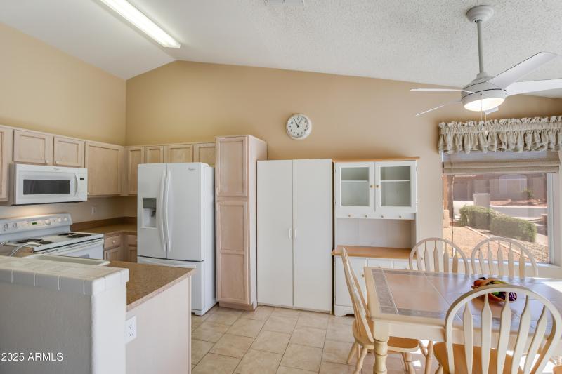 1941 E Kerby Farms Rd-8