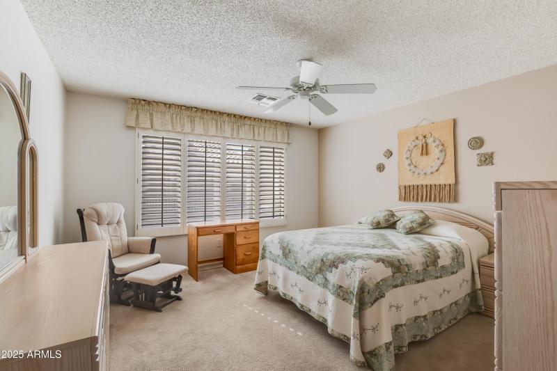 1941 E Kerby Farms Rd-14