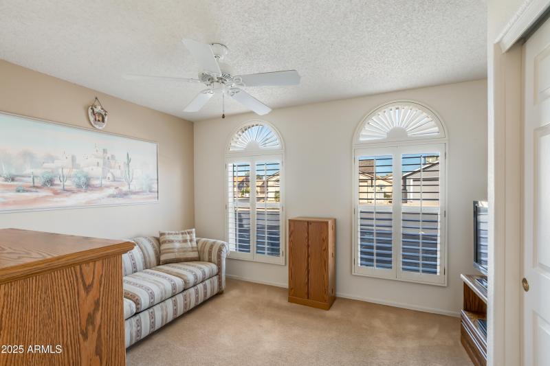 1941 E Kerby Farms Rd-19