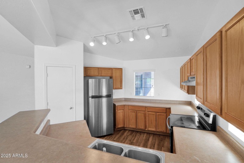 12-web-or-mls-P1337723