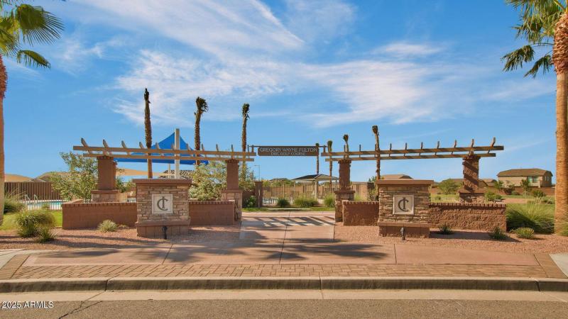 Ironwood Crossing Common Area 6