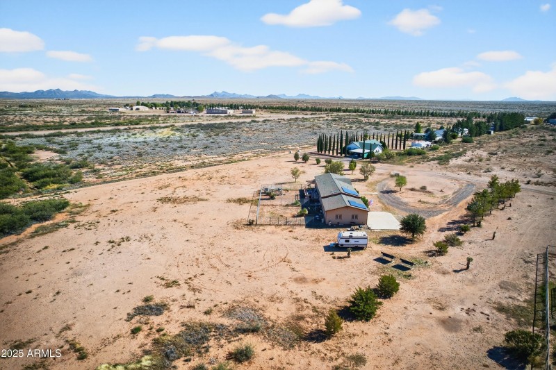 039_Untitled design-2