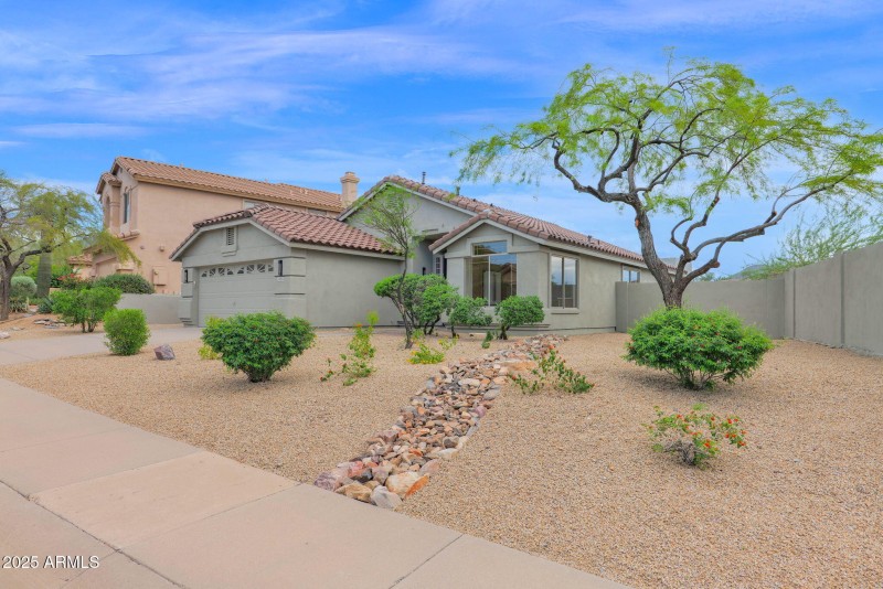 2-web-or-mls-P1326931