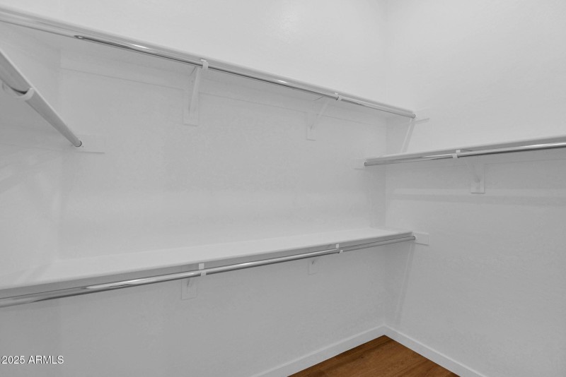 23-web-or-mls-P1326970