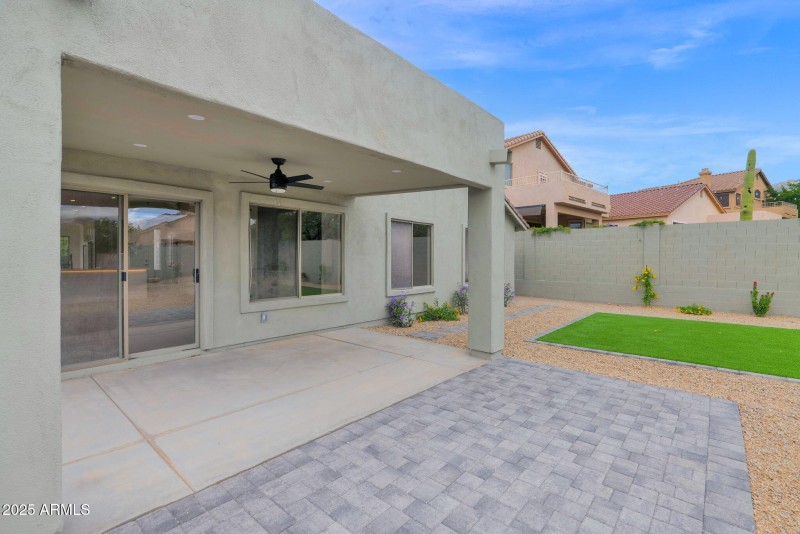 27-web-or-mls-P1326975