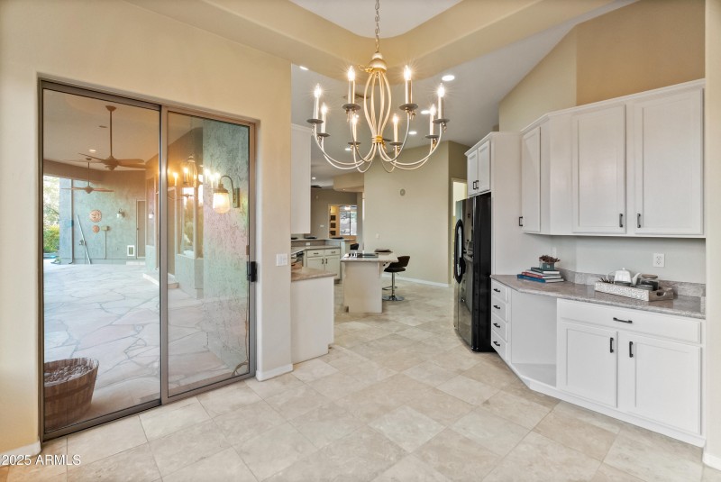 Huge breakfast nook of the kitchen compl