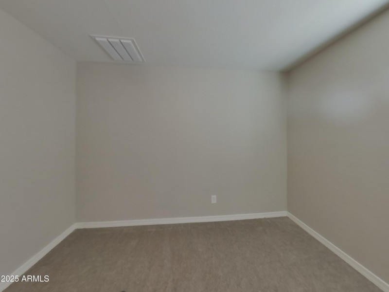 8_pc_F2JZJpaF8L_LYpoMHmtCN_layout_1