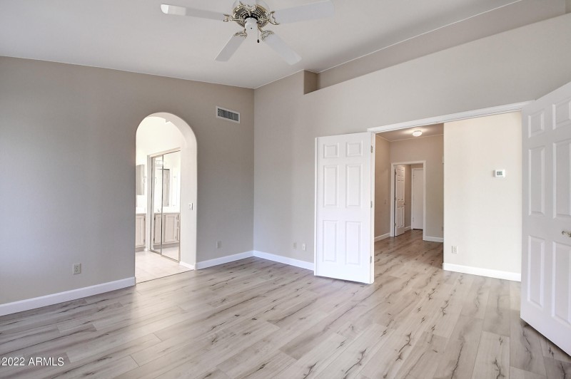 16205 E Glenpoint Dr (20)