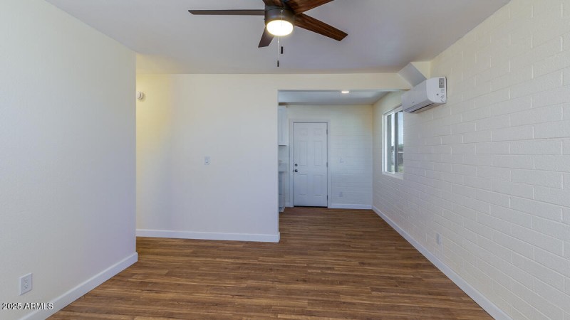 50644 N 1st St Aguila AZ HR-10