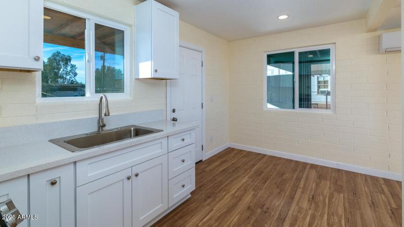 50644 N 1st St Aguila AZ HR-14