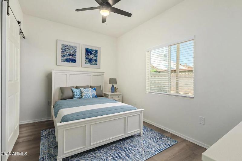 862c43283ee21a409ad53133036e0238-uncropp