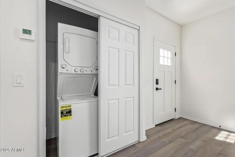 ec0a08d64417ff002e11fb394b1a31de-uncropp