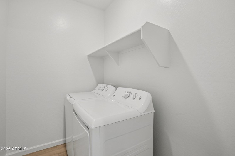 16-web-or-mls-La Senda Dr W-S0511-016