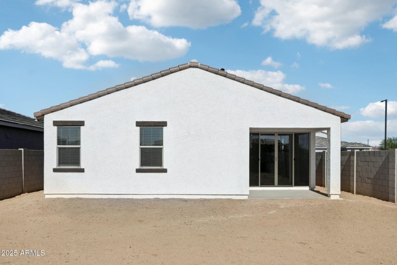 33-web-or-mls-La Senda Dr W-S0511-033