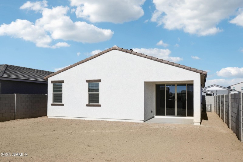 34-web-or-mls-La Senda Dr W-S0511-034