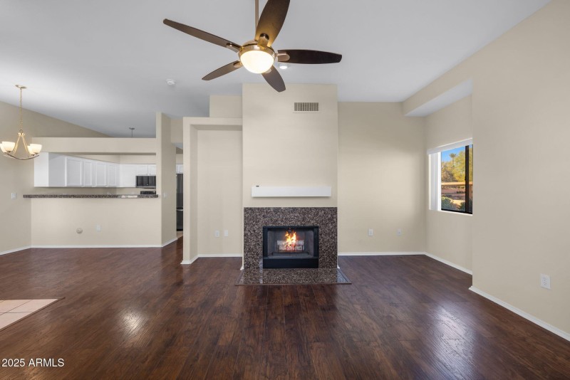 31-web-or-mls-322A8433