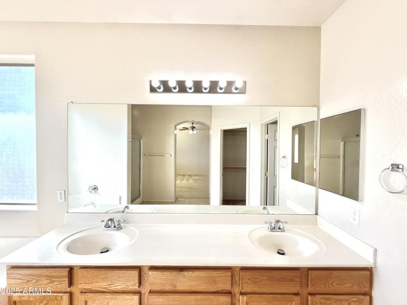 DJI_20251027_134616_857