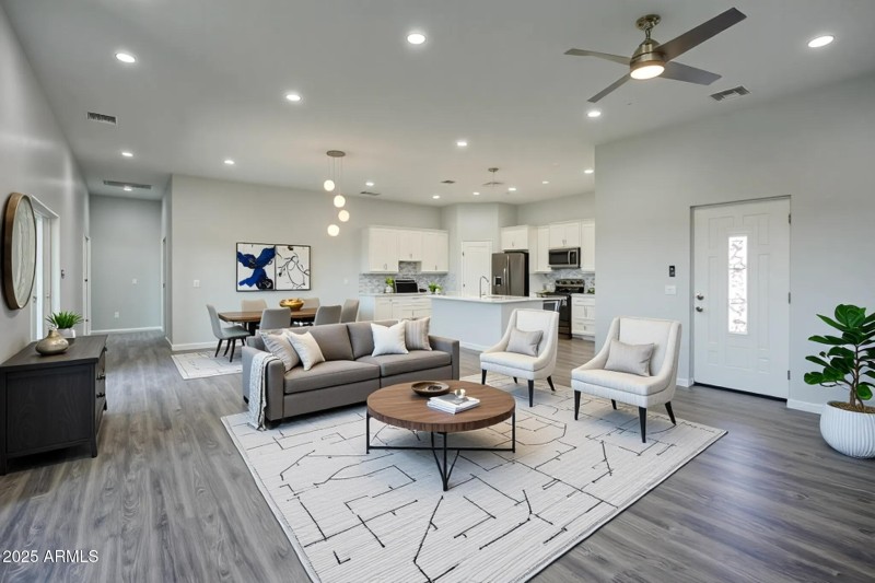 collov-ai_20251106161746_4y0mdt