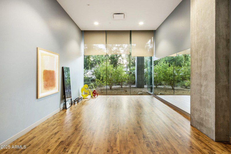 40-web-or-mls-D46A3206