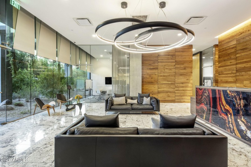 48-web-or-mls-D46A3283