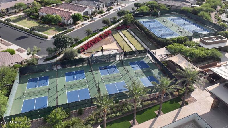 Encore-TennisBBCourts-RearView2-scaled