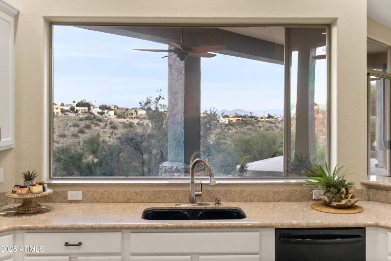 15128 E Westridge Dr-13