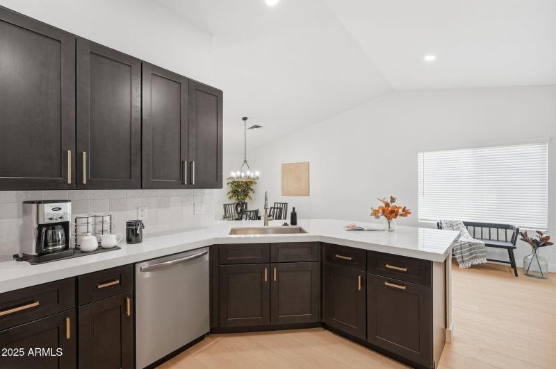 16-web-or-mls-016_ListerPros