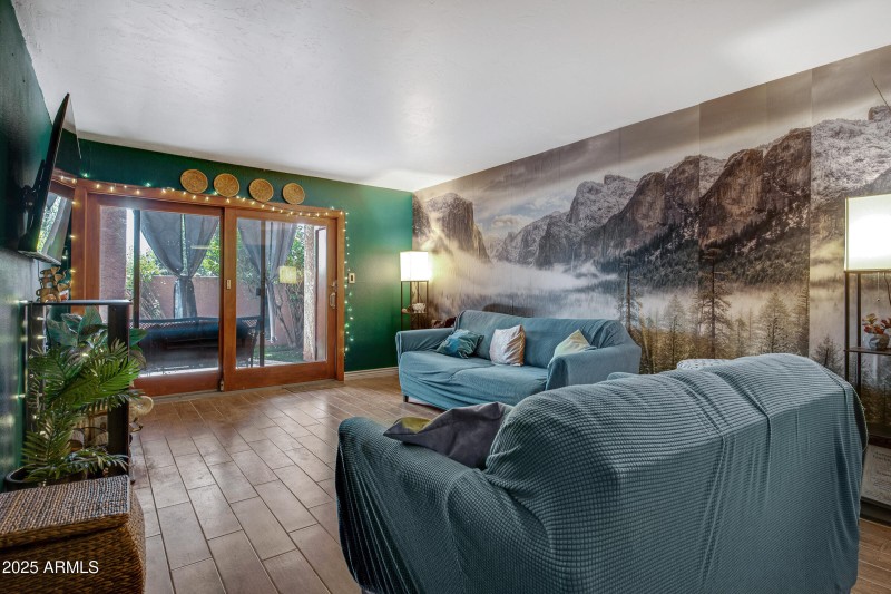 540 N May apt 1131-6