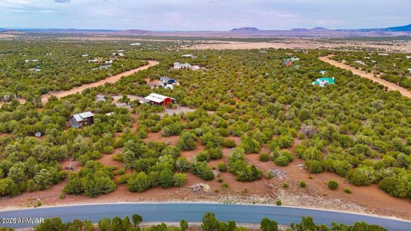 20251103233244028692000000-o