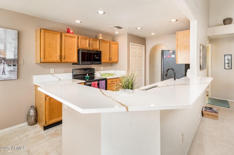 3813 E Desert Flower Ln - MLS-18