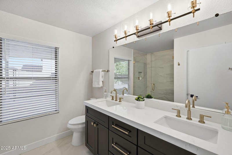 37-web-or-mls-037_ListerPros