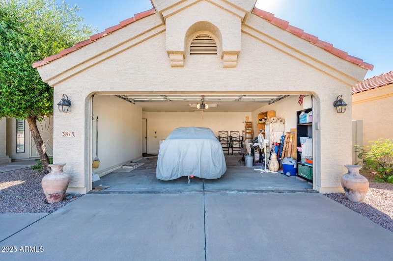 3813 E Desert Flower Ln - MLS-43