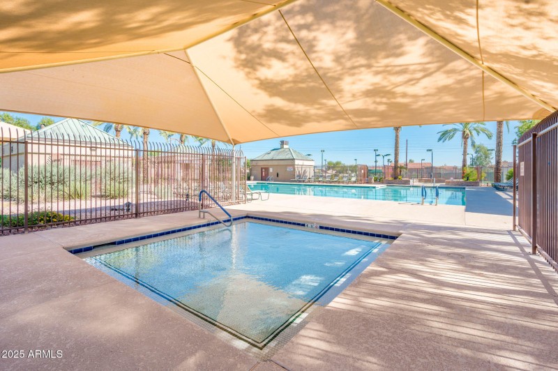 3813 E Desert Flower Ln - MLS-46