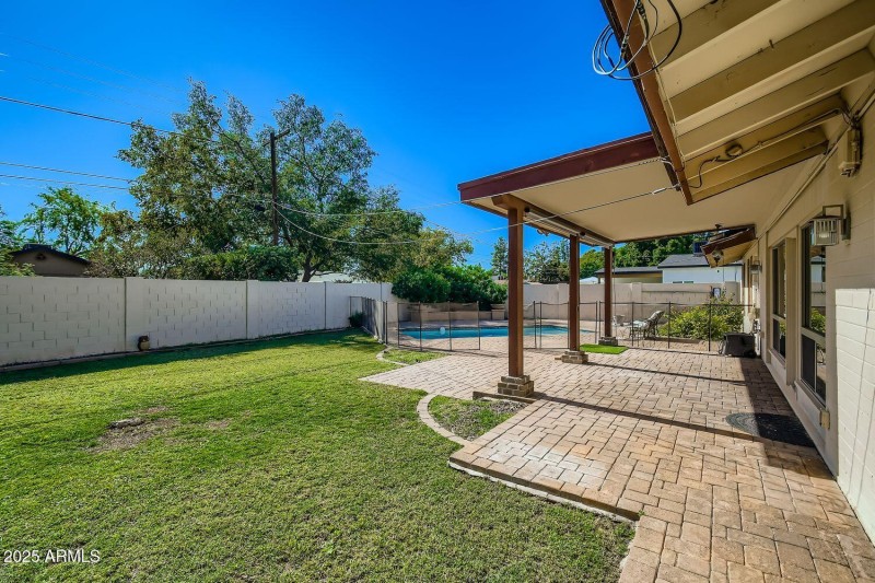 201 W Diana Ave - Web Quality - 024 - 32