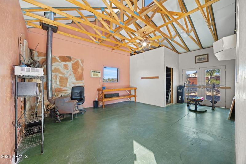 37-web-or-mls-42210-n-castle-hot-springs