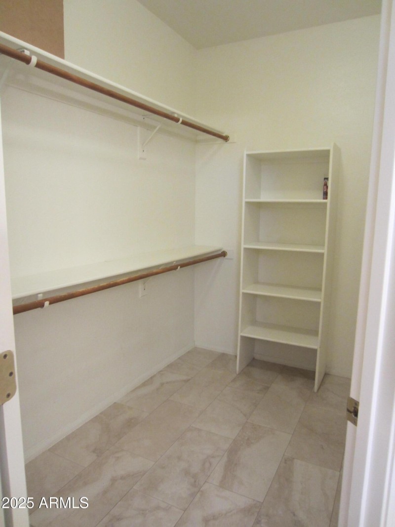 1071 Vista Grande 021