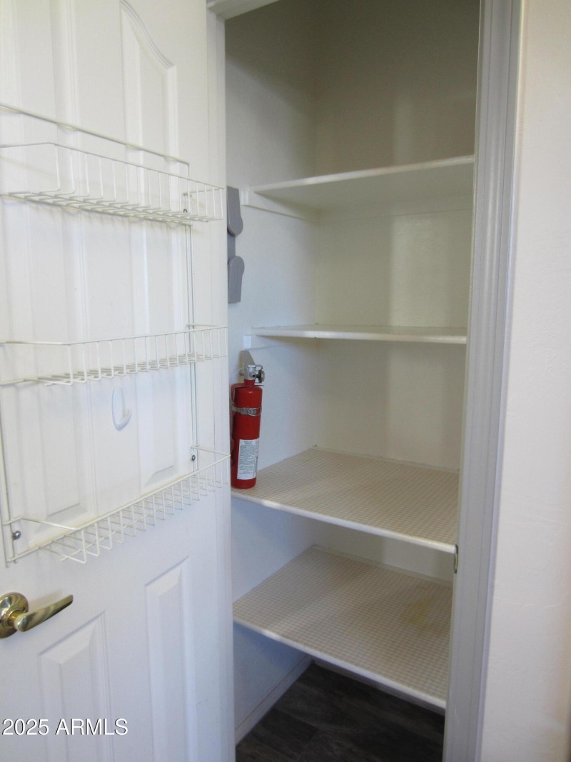 1071 Vista Grande 052